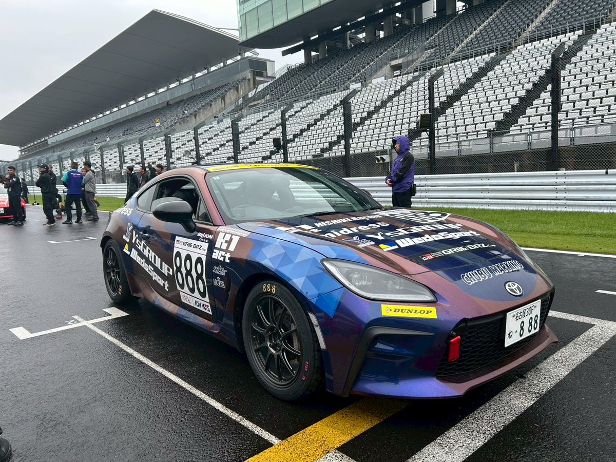 Weds_Co_Ltd's tweet image. 10/4-5で開催された TOYOTA GAZOO Racing GR86/BRZ Cup 鈴鹿サーキット。クラブマンクラスに #weds サポート車両が多数エントリーしました。

第6戦での上位入賞は果たせなかったものの、前日のコンソレーションでは、52号車の牧智晴選手（NUTEC☆GRGミッドレスGR86）が優勝を果たしました。