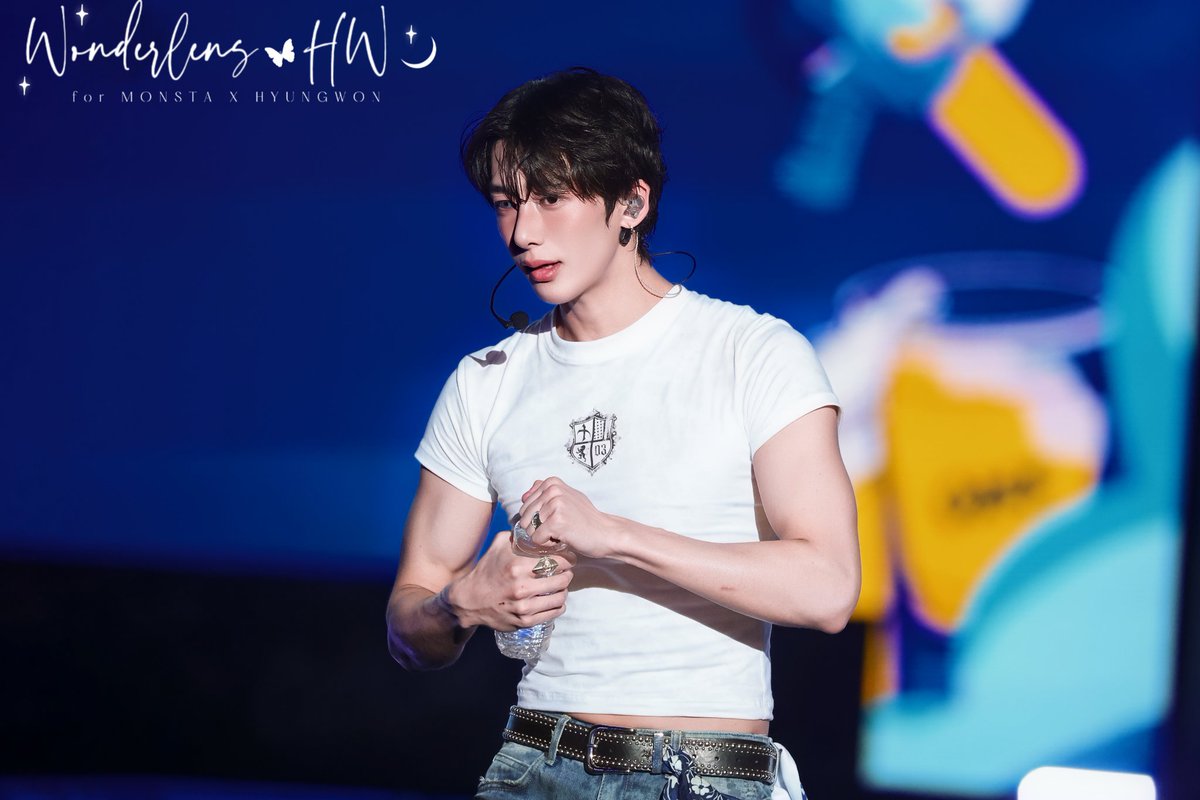 Wonderlens_HW's tweet photo. 250823 카스쿨 HD

카스쿨 형원이.........😇

#몬스타엑스
#형원 
#채형원 
#HYUNGWON 
#MONSTAX https://t.co/1wnywpImWa