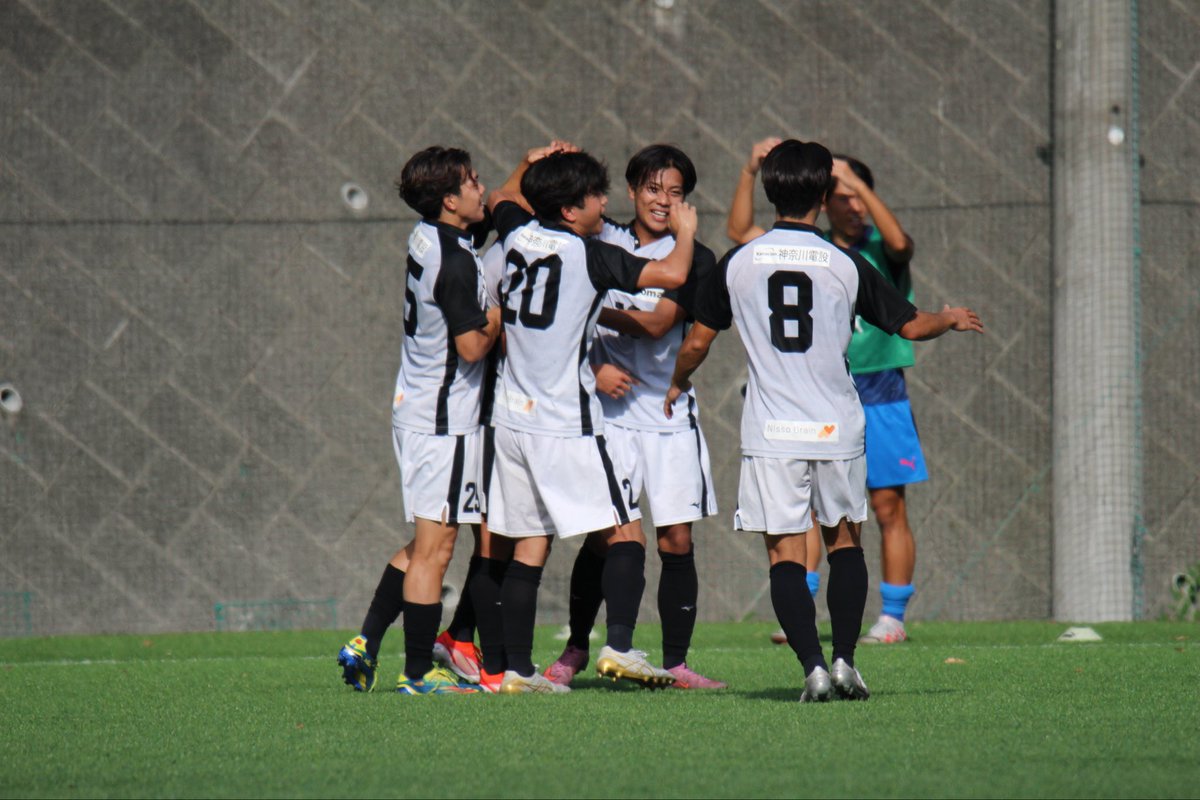 【貴重】産業能率大学　サッカー部ウェア上下 貴重】産業能率大学 サッカー部ウェア上下