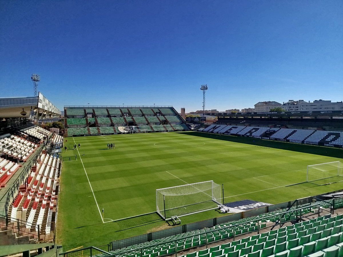 royalverd's tweet photo. Estadio Romano José Fouto 
@Merida_AD https://t.co/OslTeV2yze