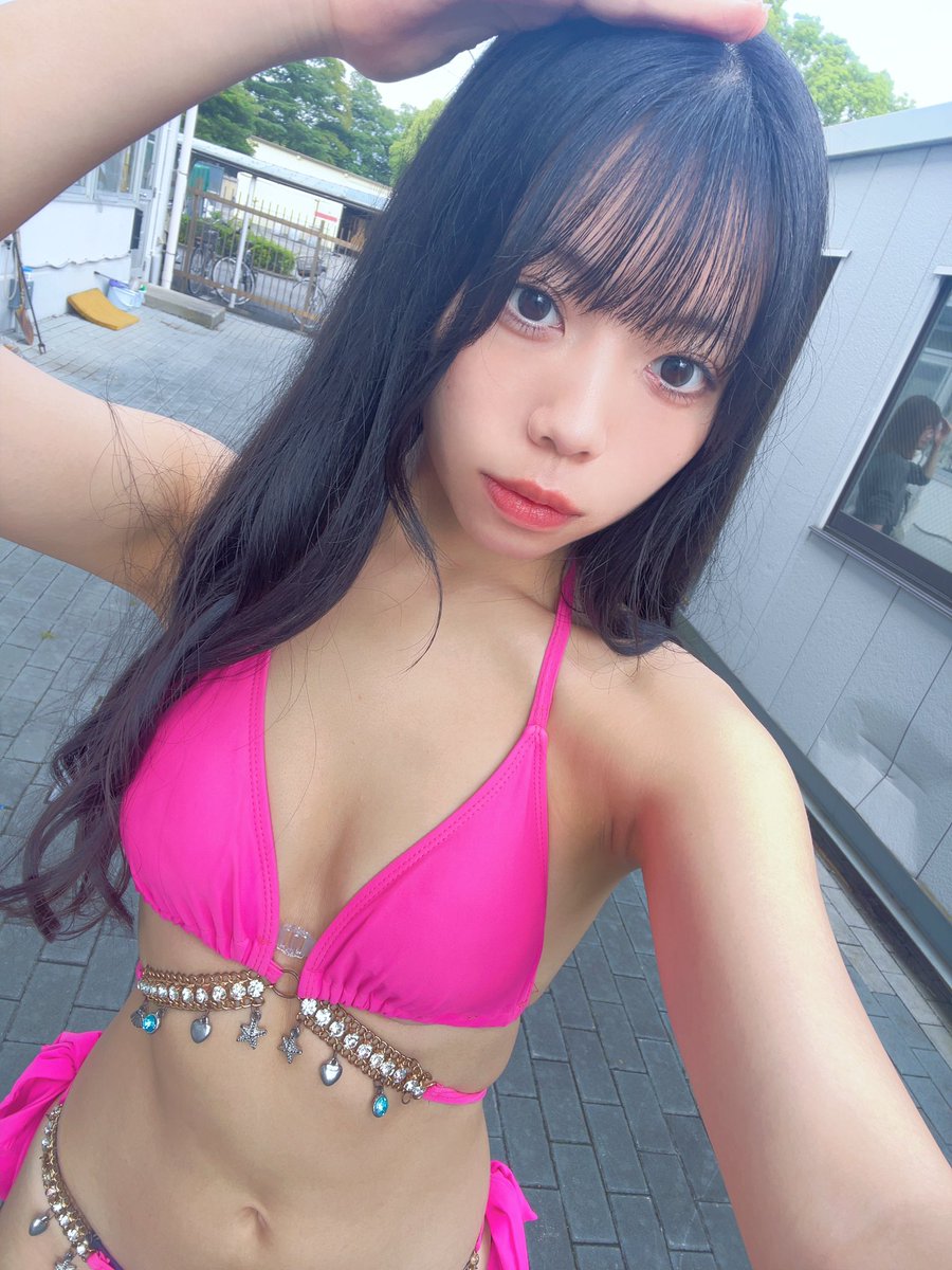 yuzu_sensai's tweet photo. フレッシュフェスありがとうございました！！
みんなのおかげで今日だけ夏帰ってきた！！
楽しかったよ〜！！

次会えるのは15日フレッシュセッションお風呂上がりガール♨️
https://t.co/FJSCIB7qHc
 #グラビア https://t.co/gKkQlk9HwG