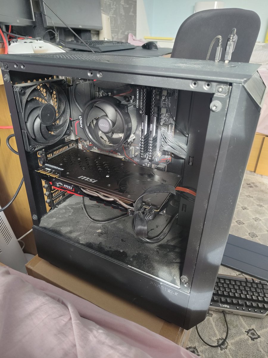 new pc 🥹
 built for £150 
shoutout ebay and facebook marketplace