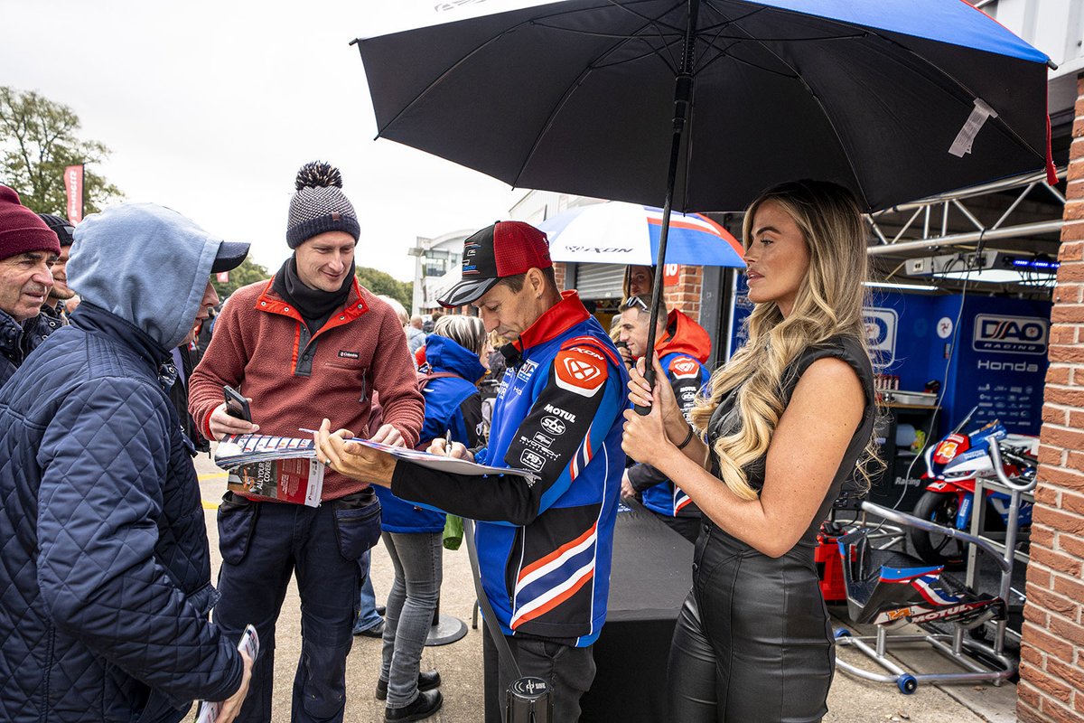 DAO Racing tweet media