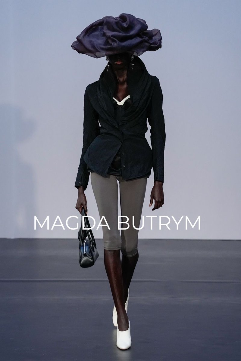 correctmodel's tweet image. Magda Butrym Spring Summer 2026 collection fashion show at Paris Fashion Week SS26 
#MagdaButrym #SS26 #Runway #Paris #FashionWeek