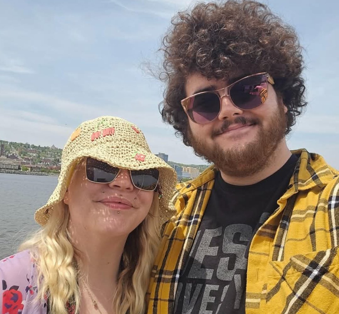ozymandias21721's tweet image. Face reveal bitches. Now this is what real (24y/o) wrestling fans look like. #AEW #ProWrestling