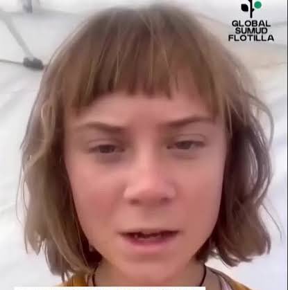 IvorAnthony's tweet image. On the fringe of madness 😂