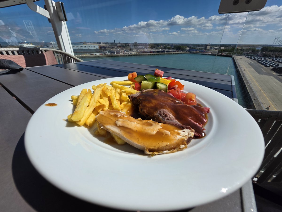 2 meats are treats for your #SundayLunch 

Who loves a roast carvery on a #cruise ship?

What was your best?
And, is it acceptable to substitute fries and salad for the traditional roasties and veg?

Well, this was a summer day, and it just felt right 😀