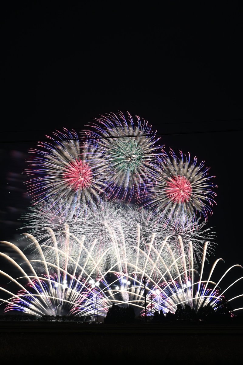 tohoku_region's tweet image. 大曲の花火—秋の章—

#Zfc #Nikon