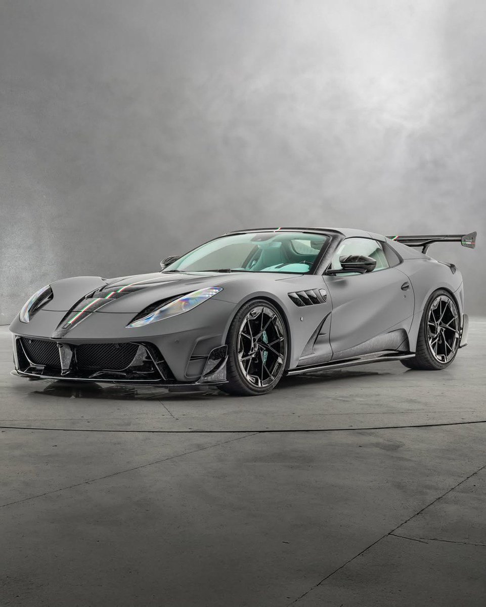 MANSORYofficial's tweet photo. MANSORY presents a breathtaking bespoke super sports car project, the Mansory Stallone Tempesta, inspired by the exquisite Ferrari 812 GTS. 

This masterpiece exemplifies MANSORY’s exceptional customization. The Tempesta is a powerhouse, delivering an impressive 830 HP and 740 Nm of torque. 

Experience the perfect blend of performance and design in the Mansory Stallone Tempesta.