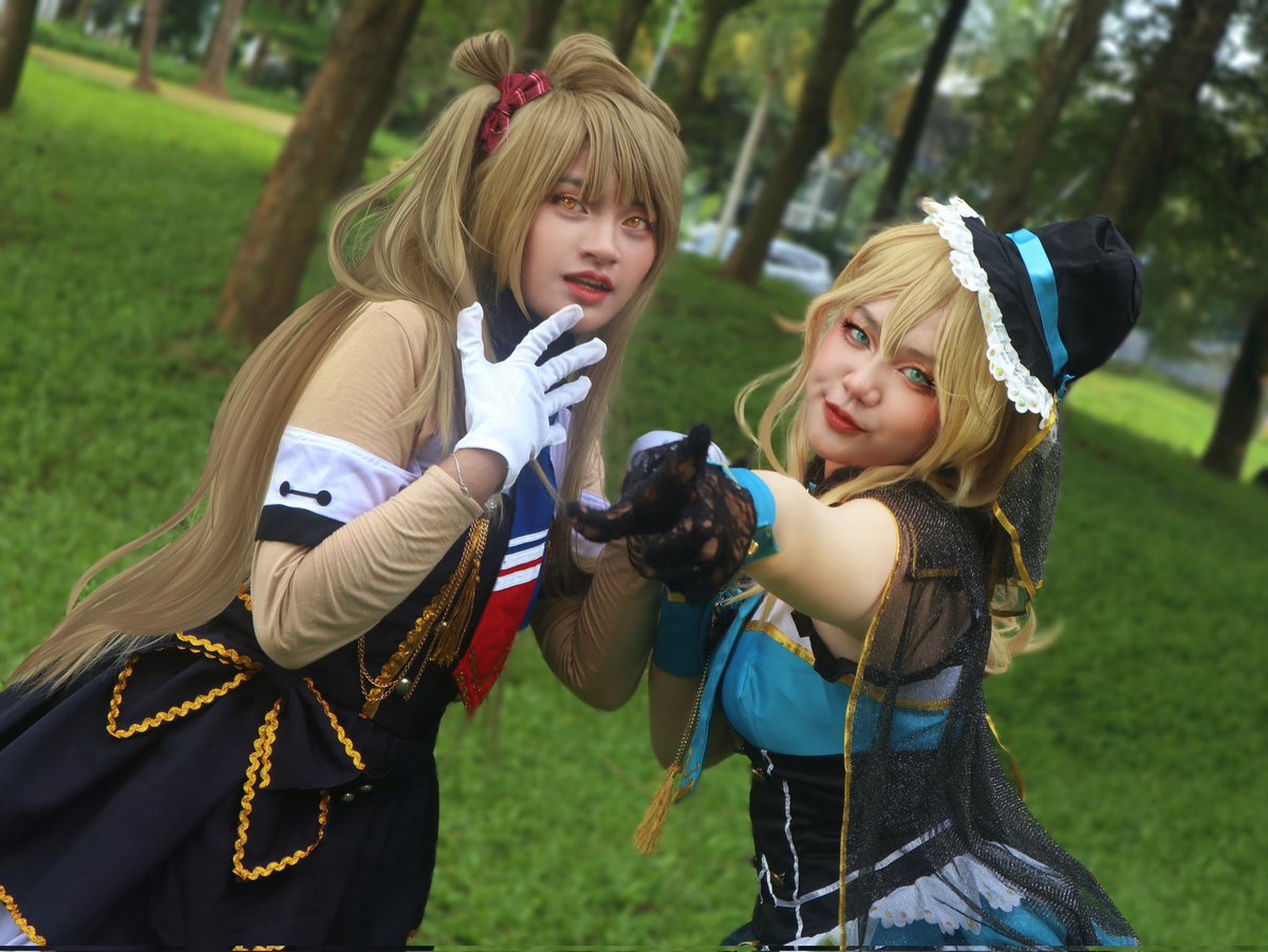 YurikoKayla's tweet image. Eli Thieft cosplay and Kotori Minami Police UR Cosplay

#Lovelive #Cosplay #Anime #AyaseEli #KotoriMinami