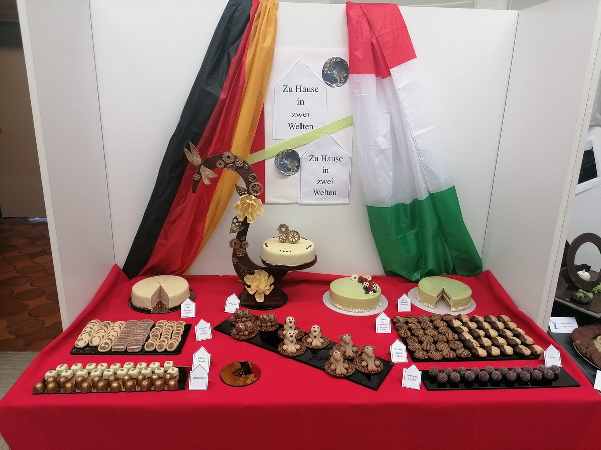 Spetsmann's tweet photo. Geschafft – und wie! 📷📷
Unsere Auszubildenden Michelle und Nikolett haben ihre Gesellenprüfung mit der Note sehr gut bestanden!📷
Mit Talent, Leidenschaft und ganz viel Einsatz haben die beiden gezeigt, was in ihnen steckt. 📷📷 https://t.co/zn21CHYSjd