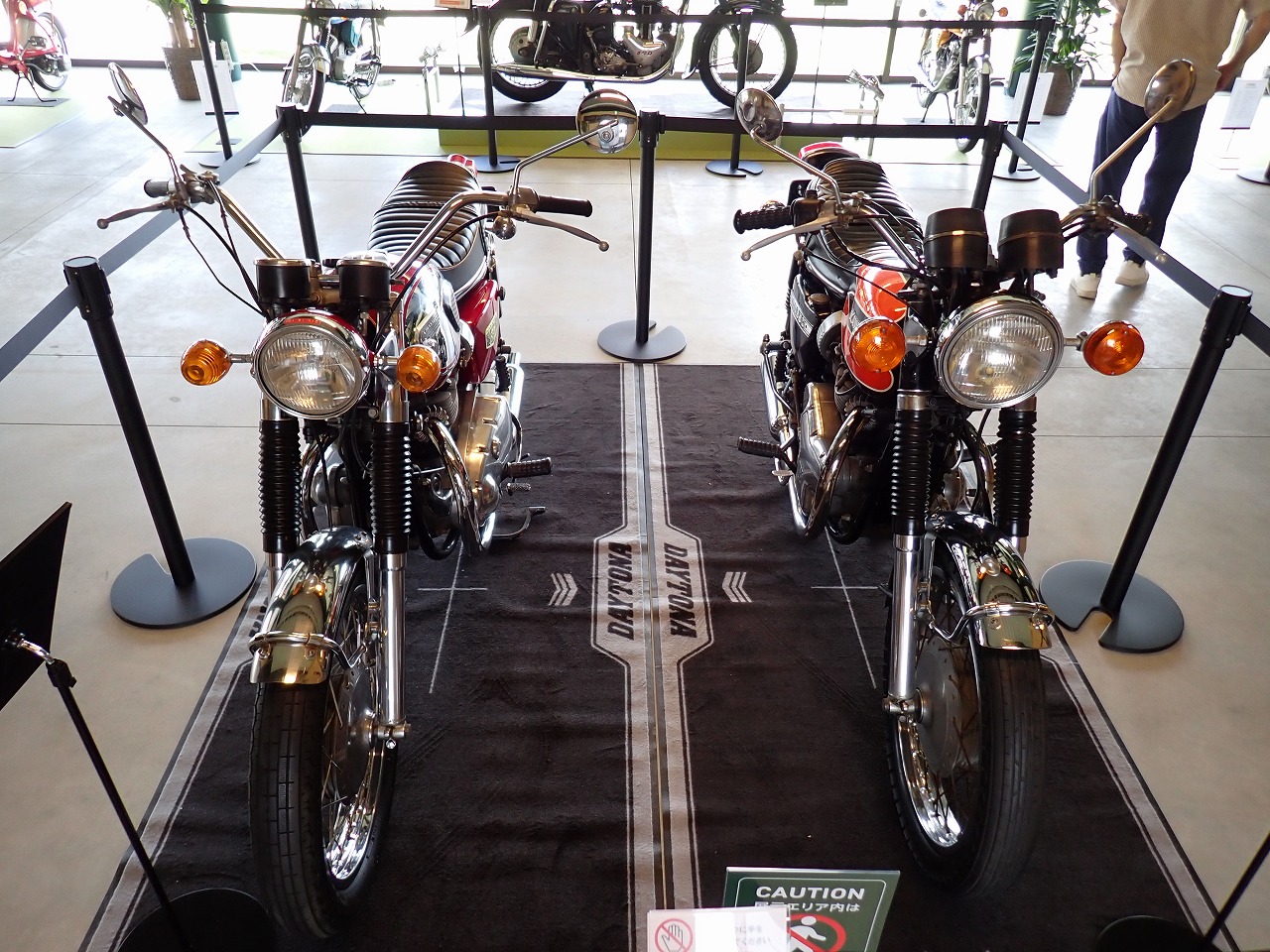 まんたろう Buy Junya Watanabe MAN x New Balance 650R 'Triple Black