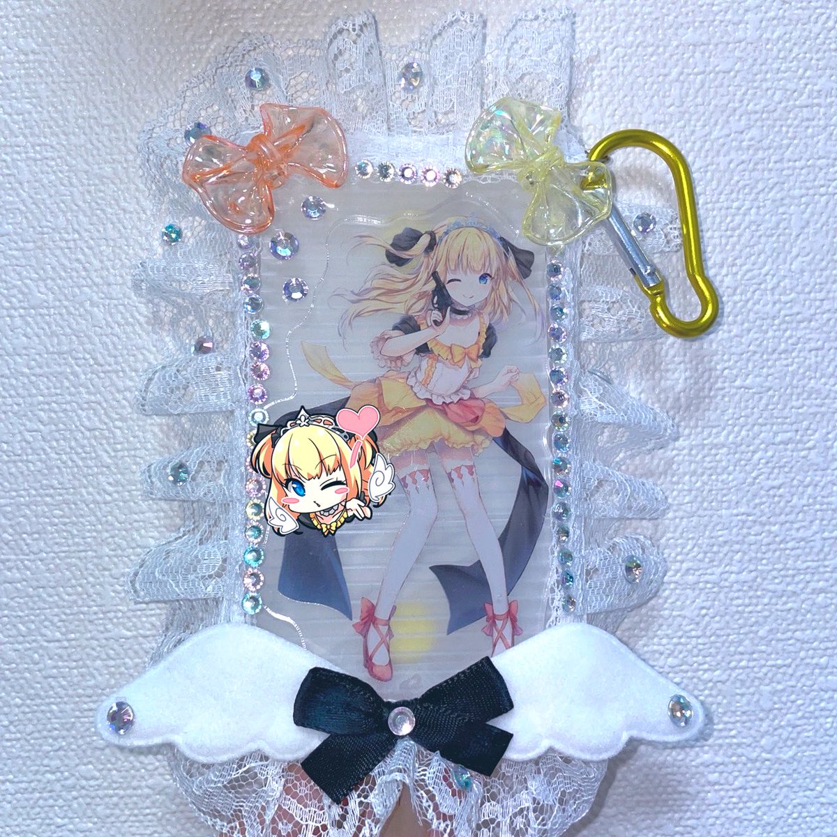 cry_amy_pe_'s tweet photo. 祝㊗️6周年(今更)
ｱｸｽﾀのｹｰｽをｼﾞｭﾘｴｯﾄｲﾒｰｼﾞでﾃﾞｺってみました✨️
かわい…これでいつでも一緒にお出かけできる🥰
自引き出来なかった推しを交換&amp;譲渡してくださった皆様有難うございました😭！

そしてｲﾂｱﾘR発表&amp;6周年&amp;ｸﾗﾌｧﾝ達成おめでとう！！！

 #イツアリ https://t.co/8Ikb3jPFCi