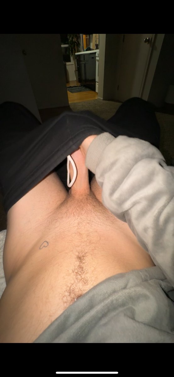 jackhollywoodx's tweet photo. Could you take my frat boy dick? https://t.co/OX0n9SGcjv