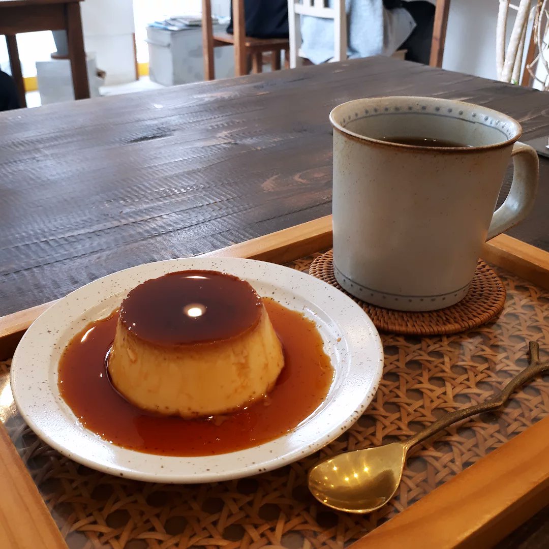 hantamakireta's tweet image. もうしばらく仕事が忙しい状態が続きそう。とりあえず糖分補給。
#W乗り甘味部