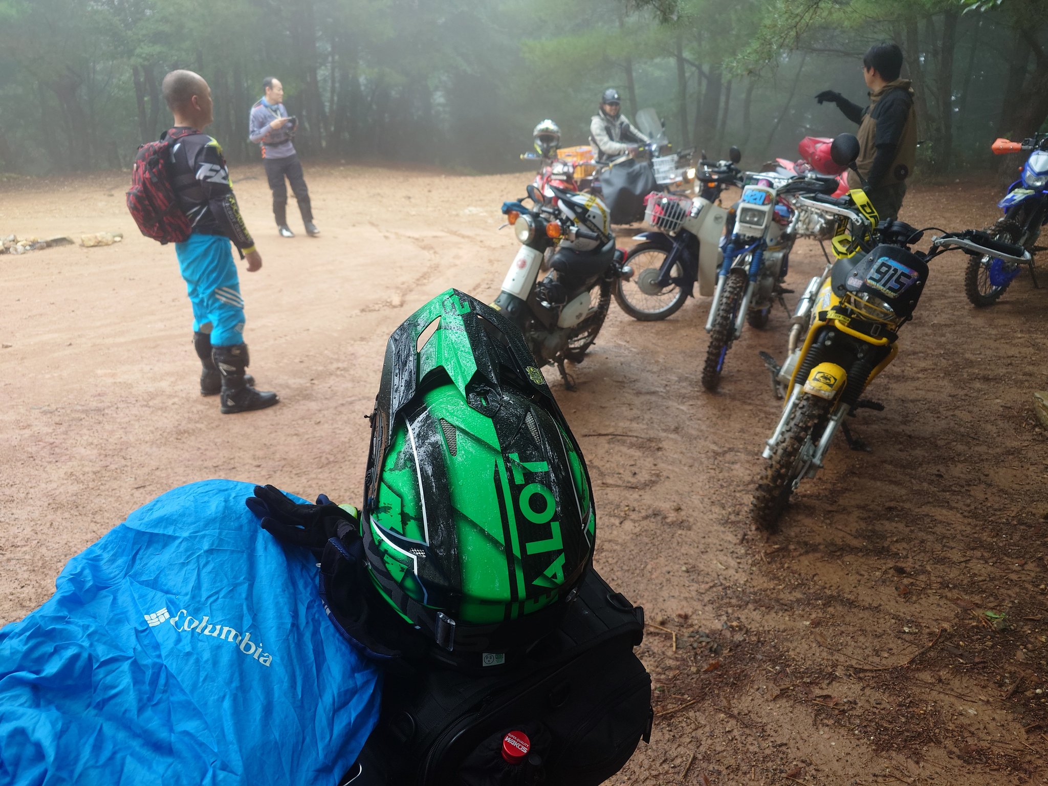 トントン虎吉 ONITSUKA TIGER 鬼塚虎只要$2XXX #現貨供應焦糖底黑線德訓鞋搭配