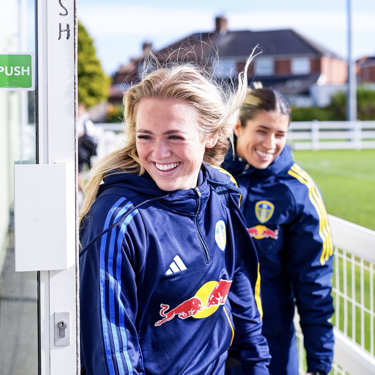 LUFCwomen's tweet photo. 🌪️💨 Storm Amy! https://t.co/I7PWckZrA5