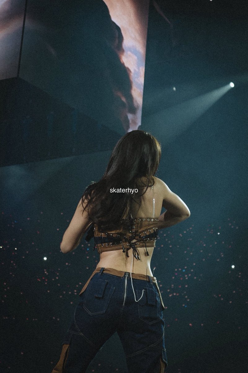 skaterhyo's tweet photo. #JIHYO shot on Ricoh GR IIIx, edited in Lightroom

#TWICE_THISISFOR_WORLD_TOUR #THISISFORINBULACAN https://t.co/NAXCsYKBHH