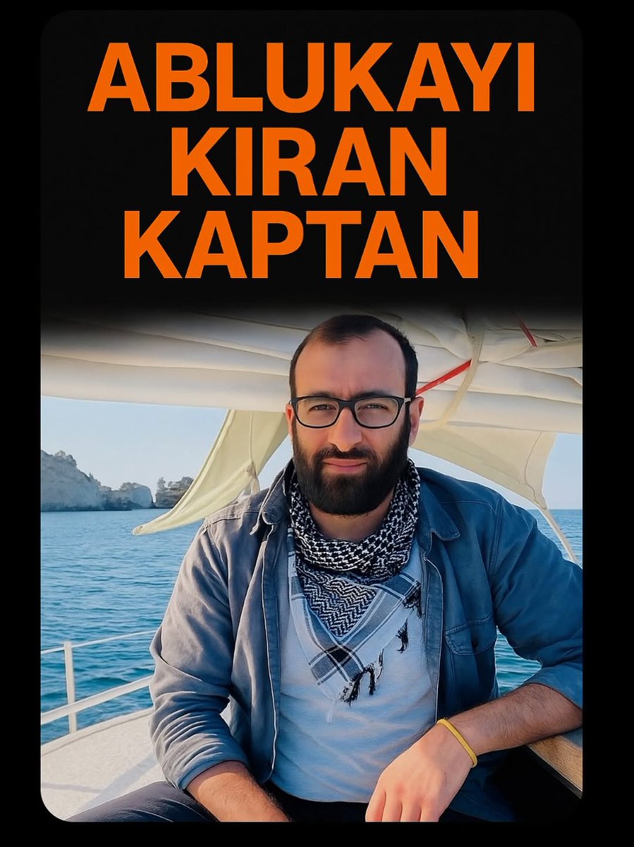 medyamuhtari's tweet photo. 🔴 Sumud filosunda, gemisinin ışık ve telsiz sistemini kapatıp, İsrail donanmasını atlattı, Gazze kıyılarına kadar gidip ilk kez ablukayı fiziki olarak delen Türk kaptan Muhammed Küçük te yurda döndü.

Hiç bir yayında,kamera karşısında medyada görünmedi.

Gizli Kahraman. https://t.co/aTAnnubtsa