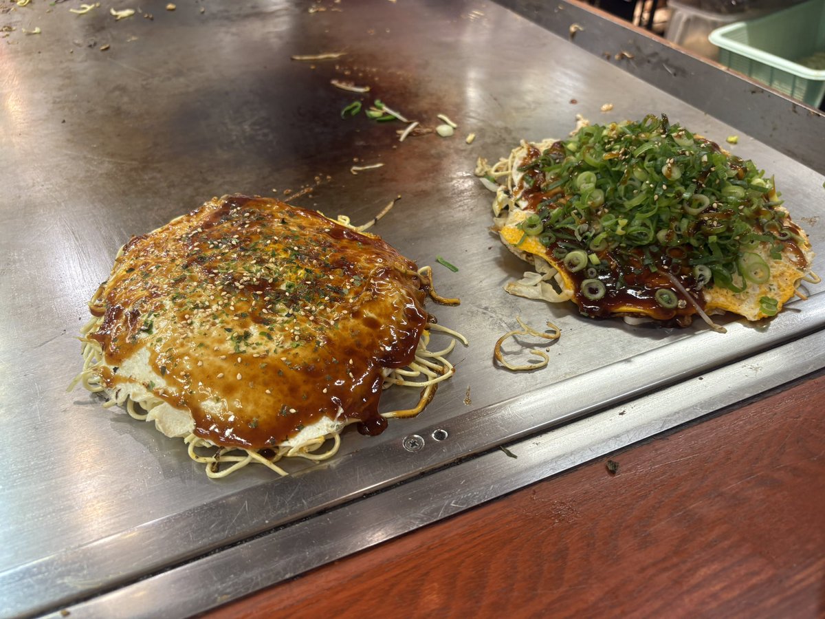 ラ後の酒（ノンアル）と飯！
広島に行ったからにはお好み焼きを食べんとね！
手持ちが無くて一緒に行った友人に出してもらった…
ありがとうねぇ😭😭😭