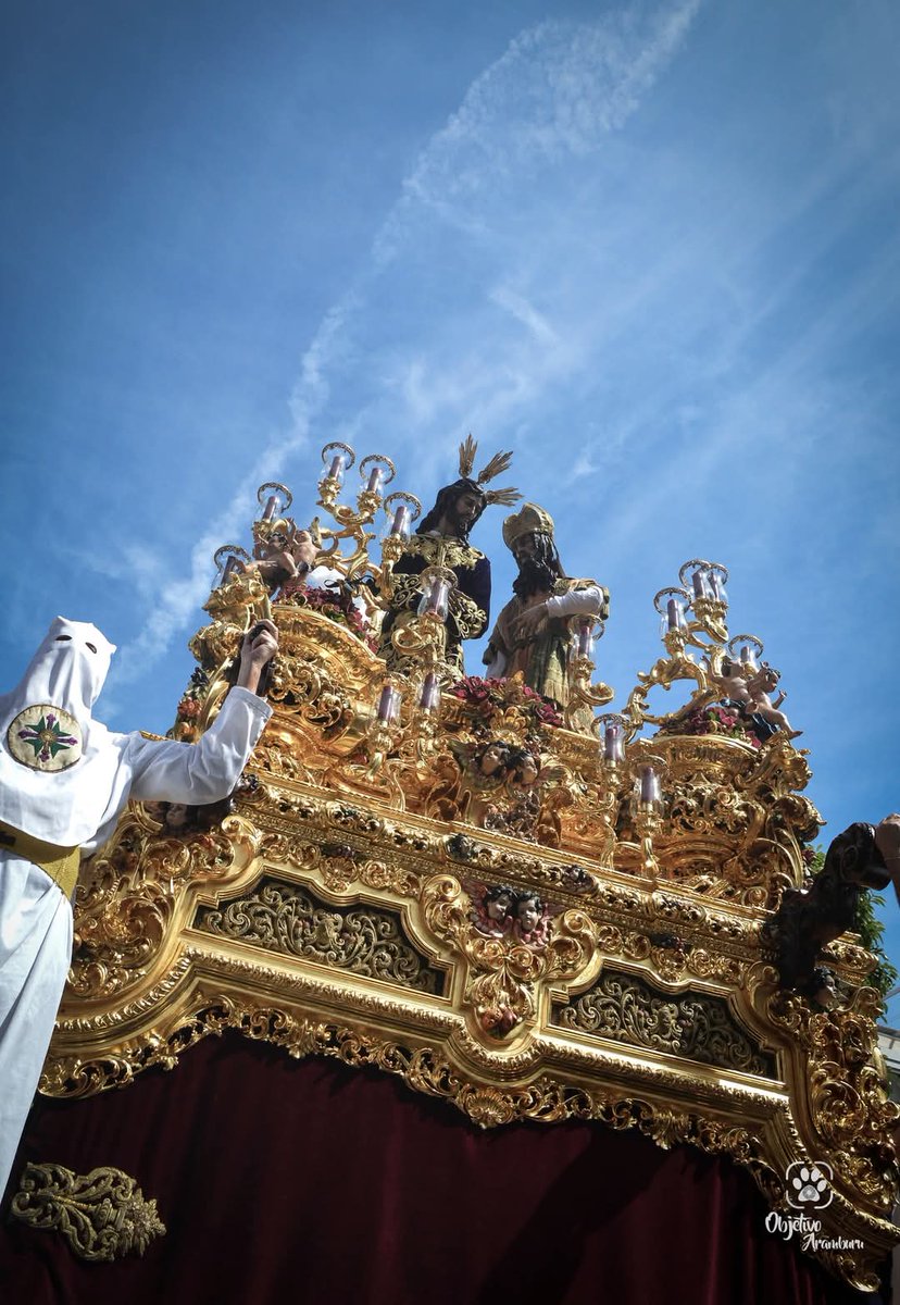 Entre el cielo y la tierra.
#Barriomáquinas.
<a href="/AntonioM_Triana/">Antonio M@ Gonzalez</a> <a href="/Nandy_triana/">Nandy Garcia</a> <a href="/joaqui_detriana/">Joaquín M González</a> <a href="/JA_Troya/">Mini Troyi</a> <a href="/carlospuellesce/">Carlos Puelles</a> <a href="/del41010/">AntuaSanchez13</a> <a href="/BronsondeTriana/">Abraham Montes</a> <a href="/IsaiasVega81/">Isaías Vega</a> <a href="/OscarGarcia_96/">Oscar Garcia</a> <a href="/JoseMiranda1001/">Rodri</a> <a href="/JavilinOliver/">Fco Javier Quesada Oliver</a> <a href="/NACHORUIZDOM/">NACHO RUIZ</a> <a href="/maoliver00/">Miguel Ángel Oliver</a> <a href="/Gonzalito83/">Lalo</a> <a href="/Fede_Barrero/">Fede Barrero Mira</a>