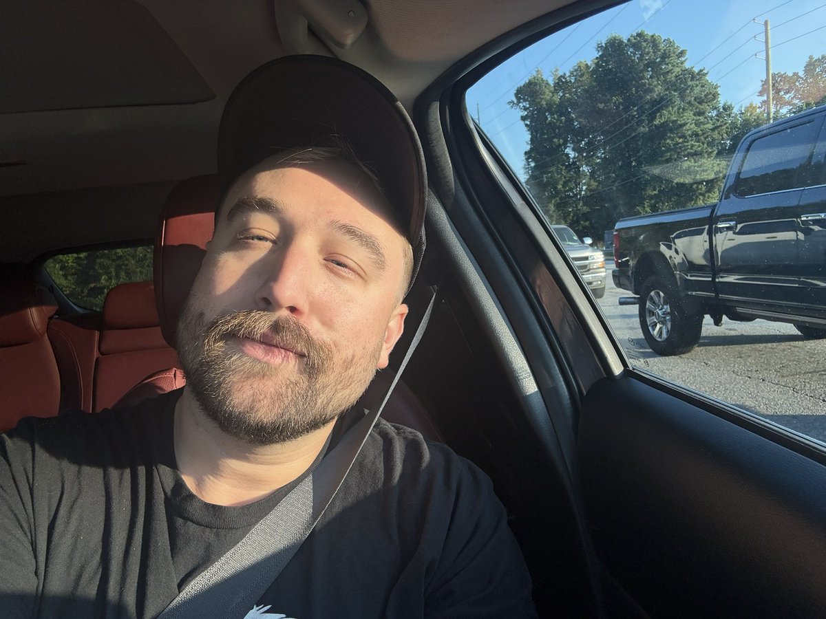 Rob tweet media