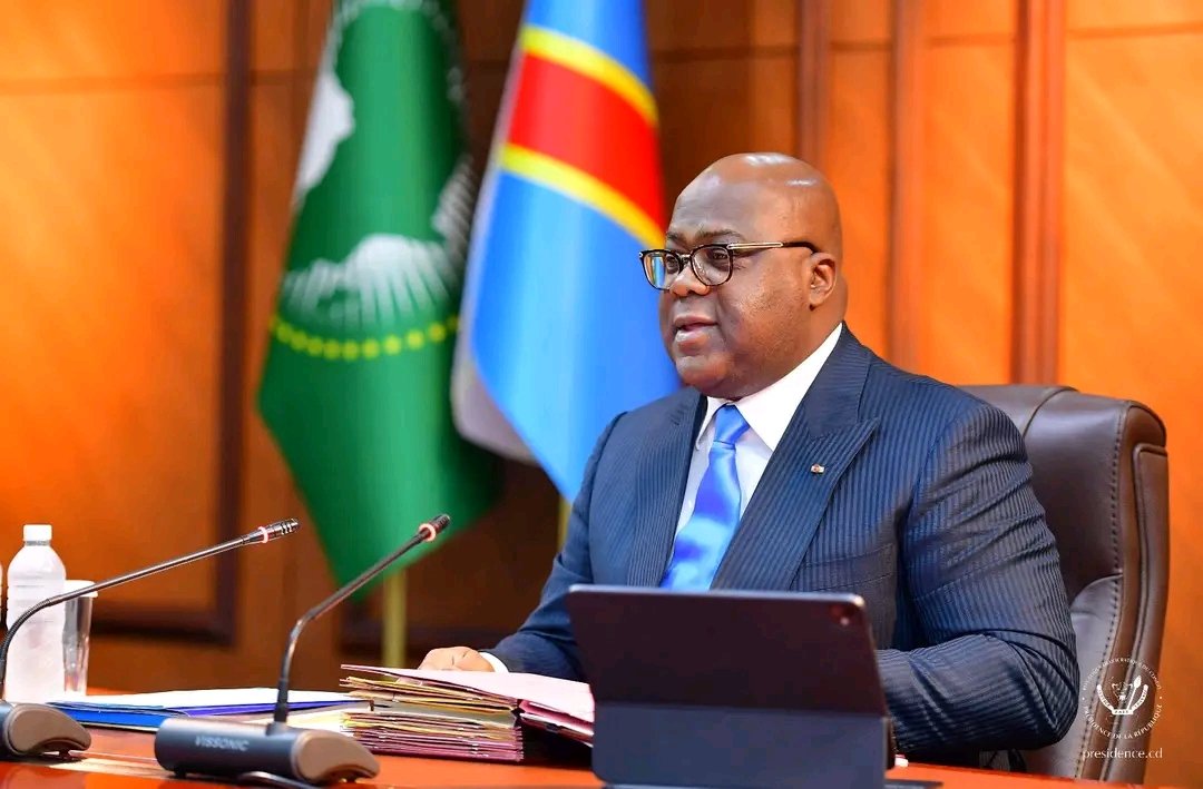 NathanlumbalaS's tweet image. #RDC🇨🇩‼️ La  Population  Congolaise  réclame  un  troisième  mandat  pour  le  chef  de  l&apos;État  Félix  Antoine  Tshisekedi.
@fatshi13 @FelixUdps