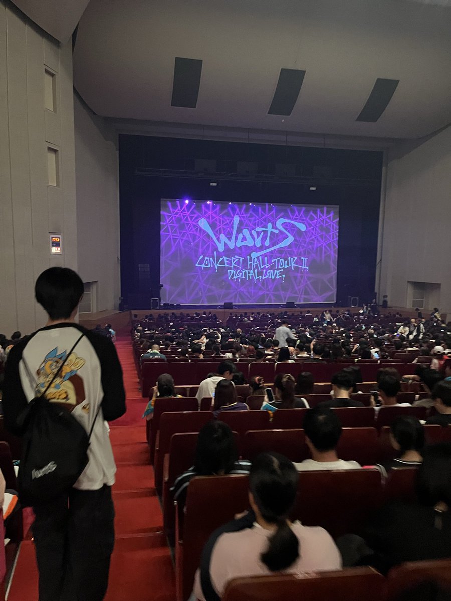 sy_0626_'s tweet photo. 久々のWurtSライブ最高でした！
特にSPACESHIP好きやけん嬉しかった
あとバンビ毎回分かってないよでノってくるの好き
 #Wurts https://t.co/SdTlgsnXk5