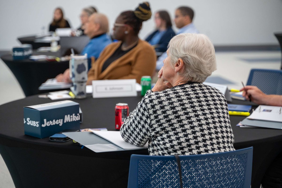 raleighpolice's tweet photo. ๐๐ Excited to start the Fall Session of our Community Police Academy! Participants will learn about our operations and build connections with the community. Letโs make it impactful! #RaleighPolice #FallSession https://t.co/FTJJJsRIc7