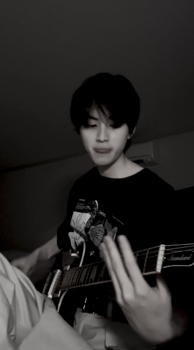 eiiimmeyy's tweet image. 🧎🏻‍♀️