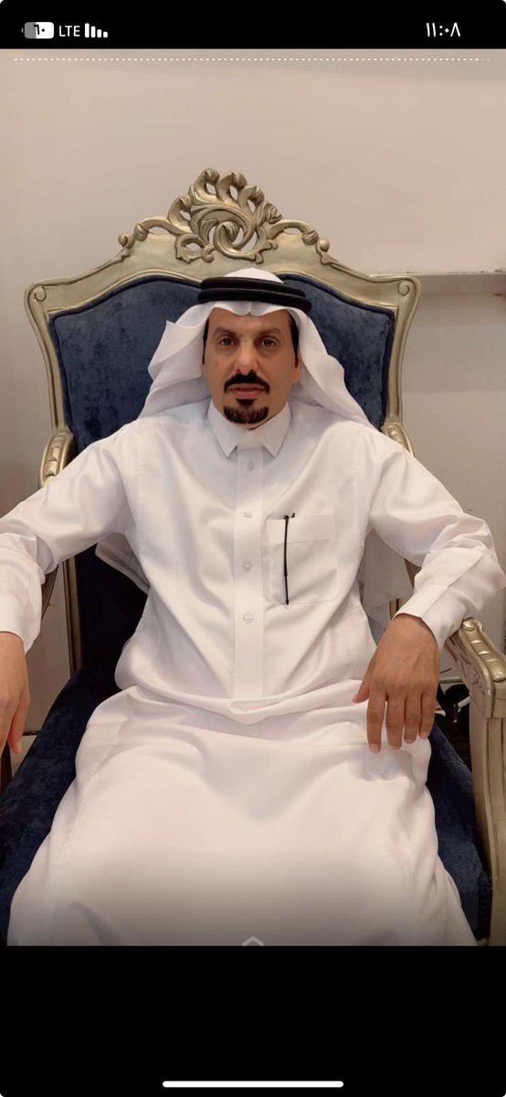 dhmuraikhi's tweet photo. #يوم_المعلم 
#حمدان_المريخي
#المدرسه_الفيصليه
#الرياضيات
قُم للمعلم وفّه التبجيلا
كاد المعلم ان يكون رسولا
——
ياستاذ علمني اكتب الخط واقراه https://t.co/eElX4s0FmQ