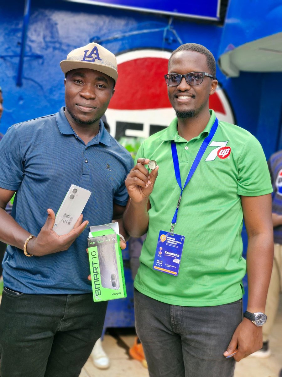 7Up_Uganda's tweet photo. Luck was definitely in the air at the UMA Trade Show! ๐
Mr. Ssemyalo grabbed 15 bottles of soda and walked away with a brand-new smartphone!
You could be next โ visit us at the UMA Trade Show, grab a 300ml 7UP, flip the golden crown ๐, and #TemaEnyonta!
#RefreshAndWin https://t.co/acvZ0706kq