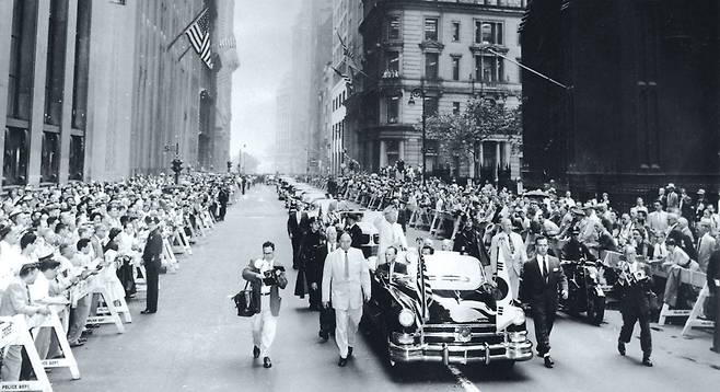 maples2769's tweet image. 아무나 못 하는 미국 워싱턴 카퍼레이드
국부 이승만 대통령