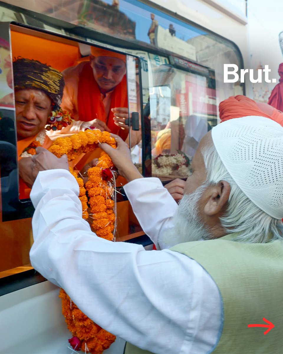 टोपी वाला भी सर झुका के 

 "जय श्री राम" बोलेगा 

😎