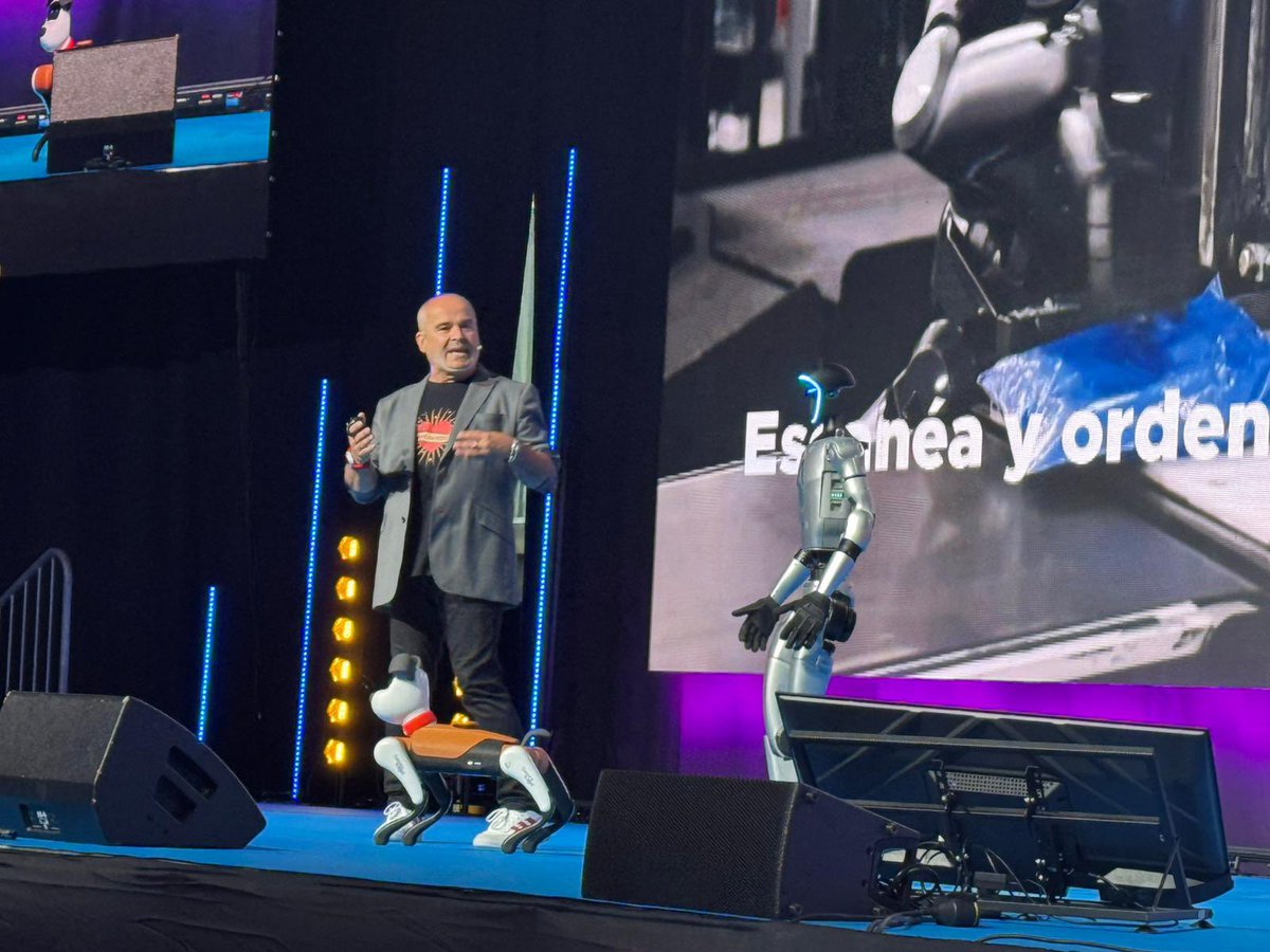 Casual Robots (@casualrobots) on Twitter photo 