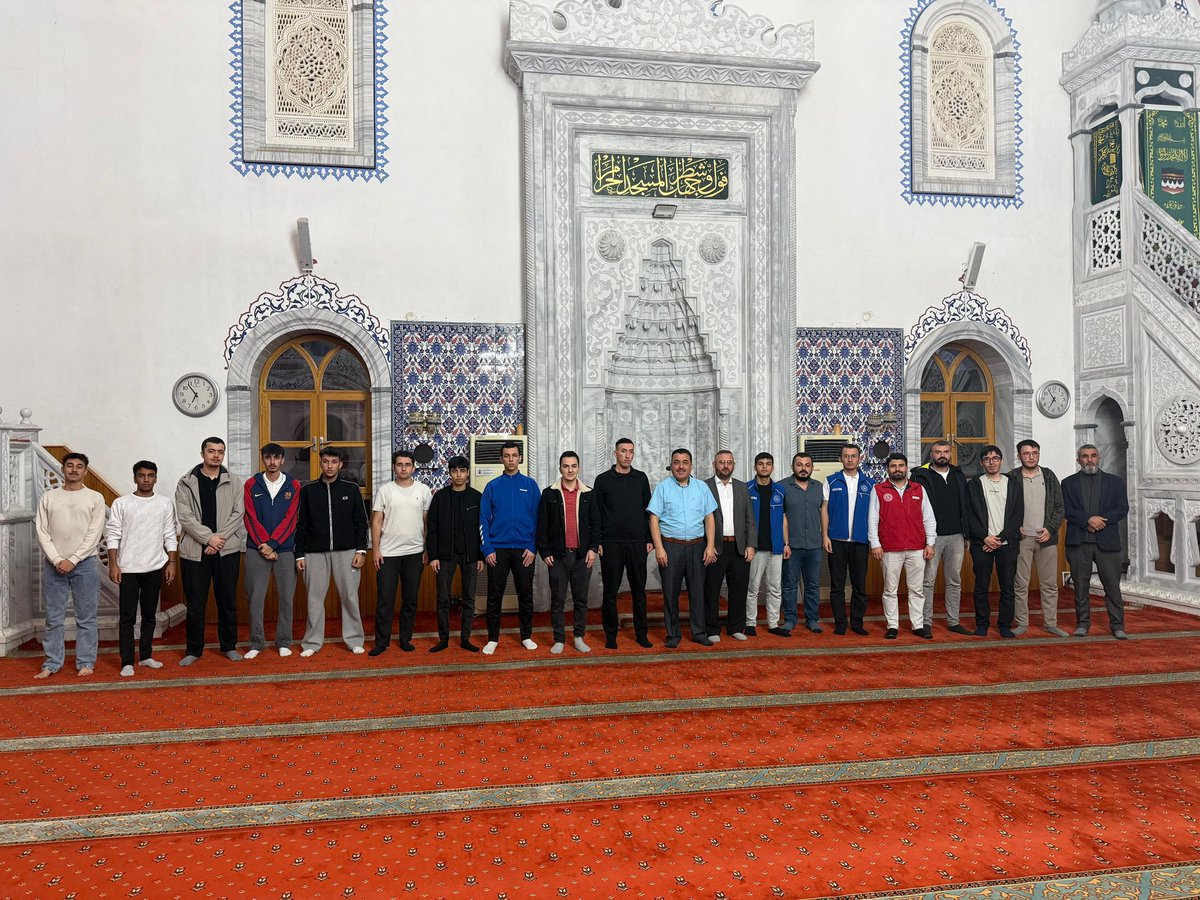 KonyaKYGM's tweet photo. 📍 Beyhekim Yurdu
🕌 Camiler ve Din Görevlileri Haftası
👤 Selçuklu İlçe Müftülüğü Ziyareti

📍 Mehmet Vehbi Çelik Yurdu
🕌 Camiler ve Din Görevlileri Haftası
💬 Hasbihal Programı
👤 Kulu Müftüsü Muhsin Yıldız
@OA_BAK @gencliksporbak https://t.co/9tc9jbx0Bv