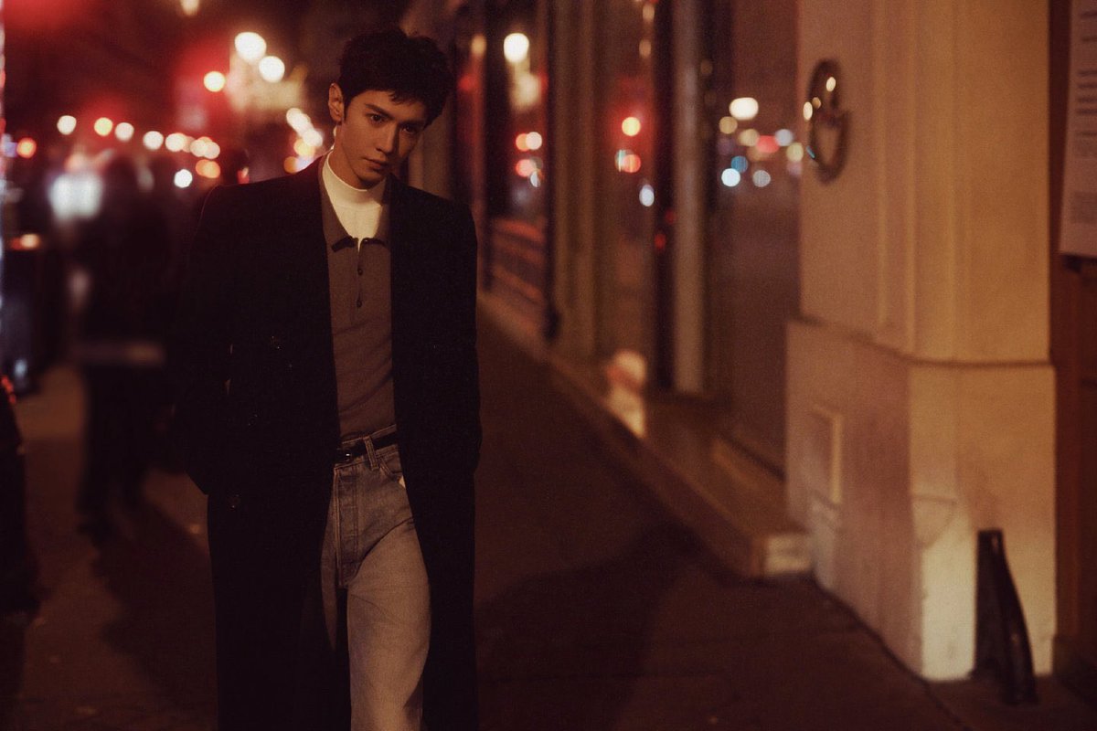 ทุกก้าวคือแฟชั่น ✨👟
Paris Fashion Week 2026 💖 #ChenZheyuanxCelineSS26