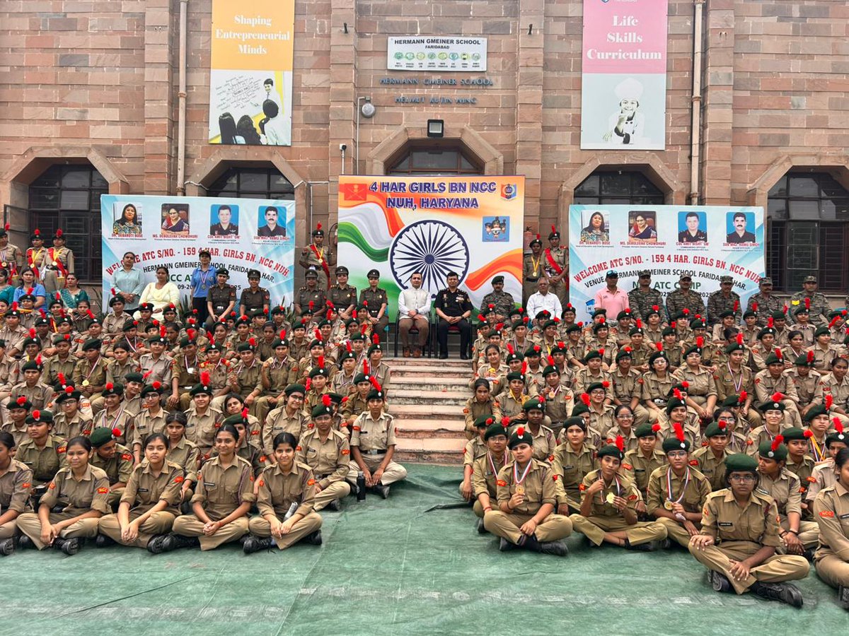 advhimmatsingh's tweet image. &quot;राष्ट्र सेवा और अनुशासन की भावना से ओतप्रोत NCC कैडेट्स के साथ जुड़ने का सौभाग्य प्राप्त हुआ।&quot;

4th हरियाणा गर्ल्स बटालियन द्वारा हरमन माइनर स्कूल, फरीदाबाद में आयोजित सीएटीसी-159 कैंप के समापन समारोह में बतौर मुख्य अतिथि शामिल हुआ।
