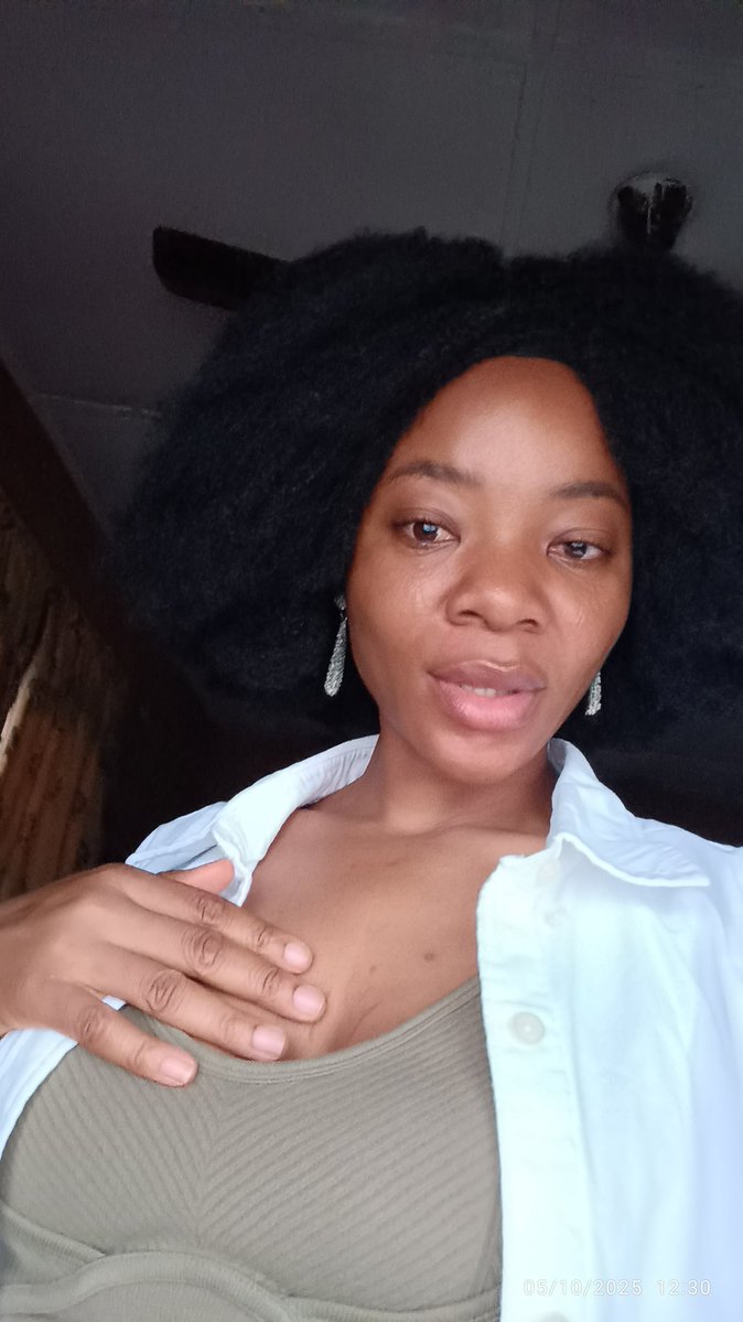 mz_ibukunoluwah's tweet image. Happy new fanmily ❣️ aiiiiyiiiiii it&apos;s moi birthmonth #teamlibra ♎ it&apos;s been a minute here 🤗😁