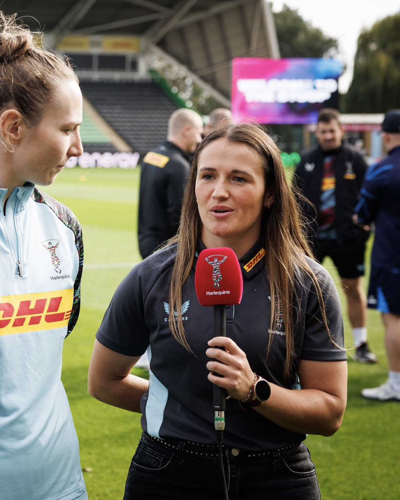 Great to welcome back some of our World Cup stars to the Stoop 🏆🃏

#COYQ | #HARvBRI