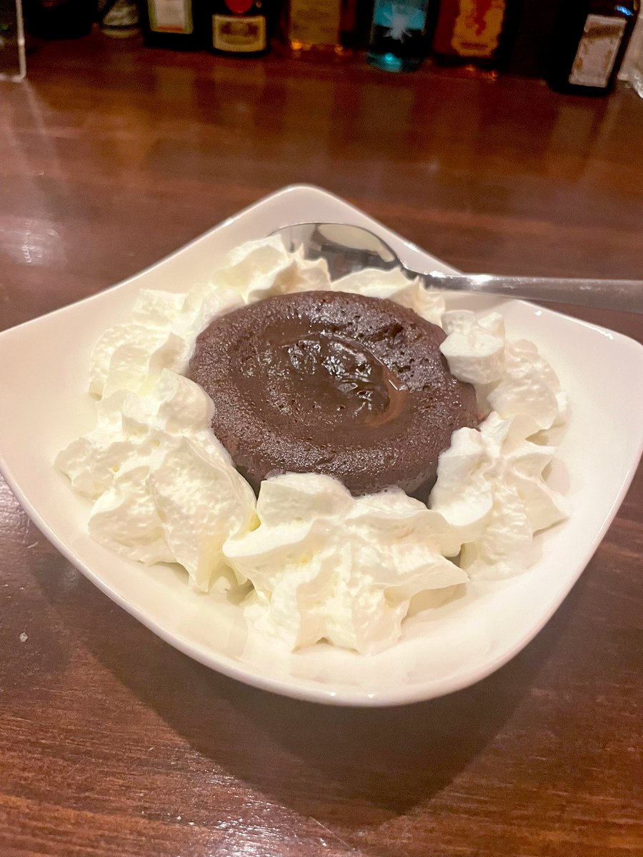 dark19751000's tweet photo. 最近の
大桜さんとBAR88さん♪
大桜さんにて
栃濃ソースのオム焼きそば✨
ソースが抜群にうまい!!
このソースは買いです✨
BAR88さんにて
ブルーキュラソートニック
グレナデンジンジャー
フォンダンショコラ
美味しいドリンクと甘いもので癒やされました♪
いつもごちそうさま🙏
#大桜
#BAR88 https://t.co/miAcPkFuZD