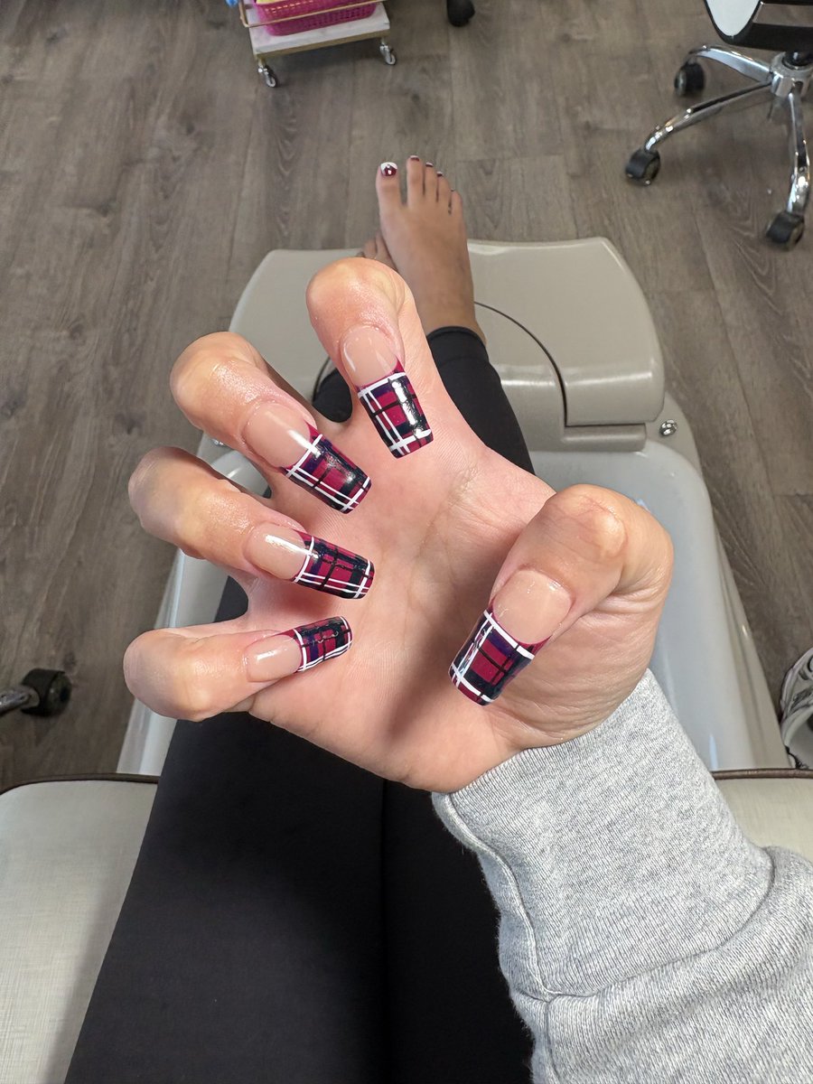 icupcece's tweet image. i forgot to show yall my nails #getintoit