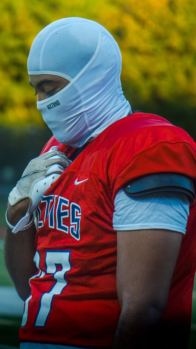 Davoun56's tweet image. Senior mid szn
hudl.com/v/2Su9iL