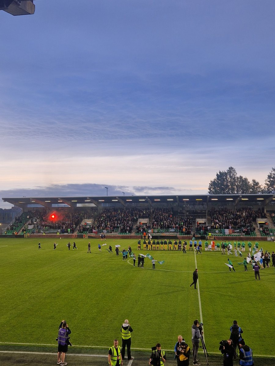 1,200 Kerry fans at Shamrock Rovers tonight.

#awaydays #loiawaydays #football #ireland