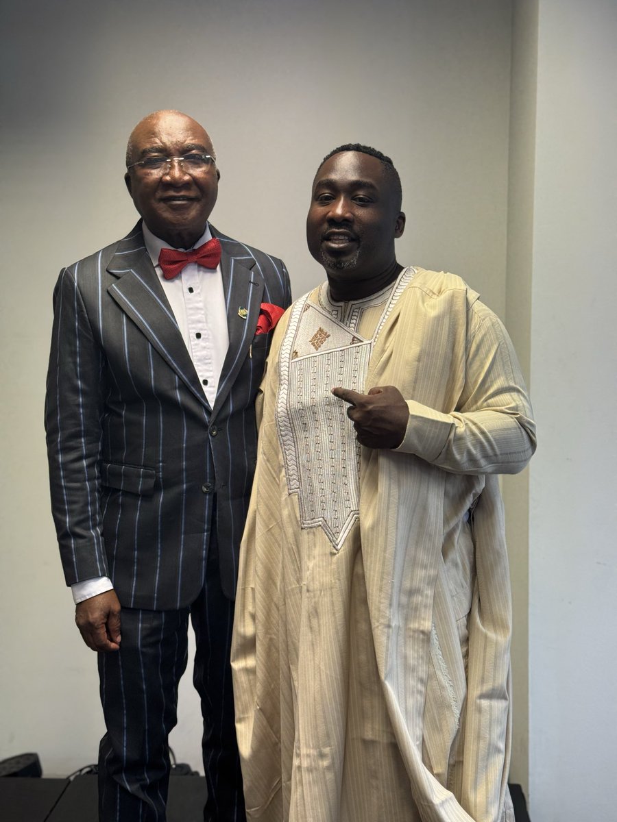 felixmakjr's tweet image. It was an amazing service today☺️
Hope you went to church today?❤️
.
.
.
.
#ｓｕｎｄａｙｍｏｏｄ #sundayfamily #felixmakjr #fmjtalks #happynewweek