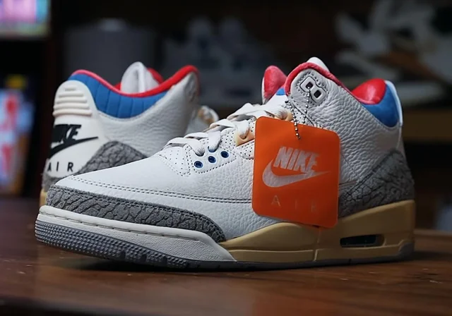 SpartanCooks's tweet photo. @SellKicksSunday Jordan 3 Seoul 2.0 
Sizes 11.5, 13 
DM!! https://t.co/Cjf6OgXH4u