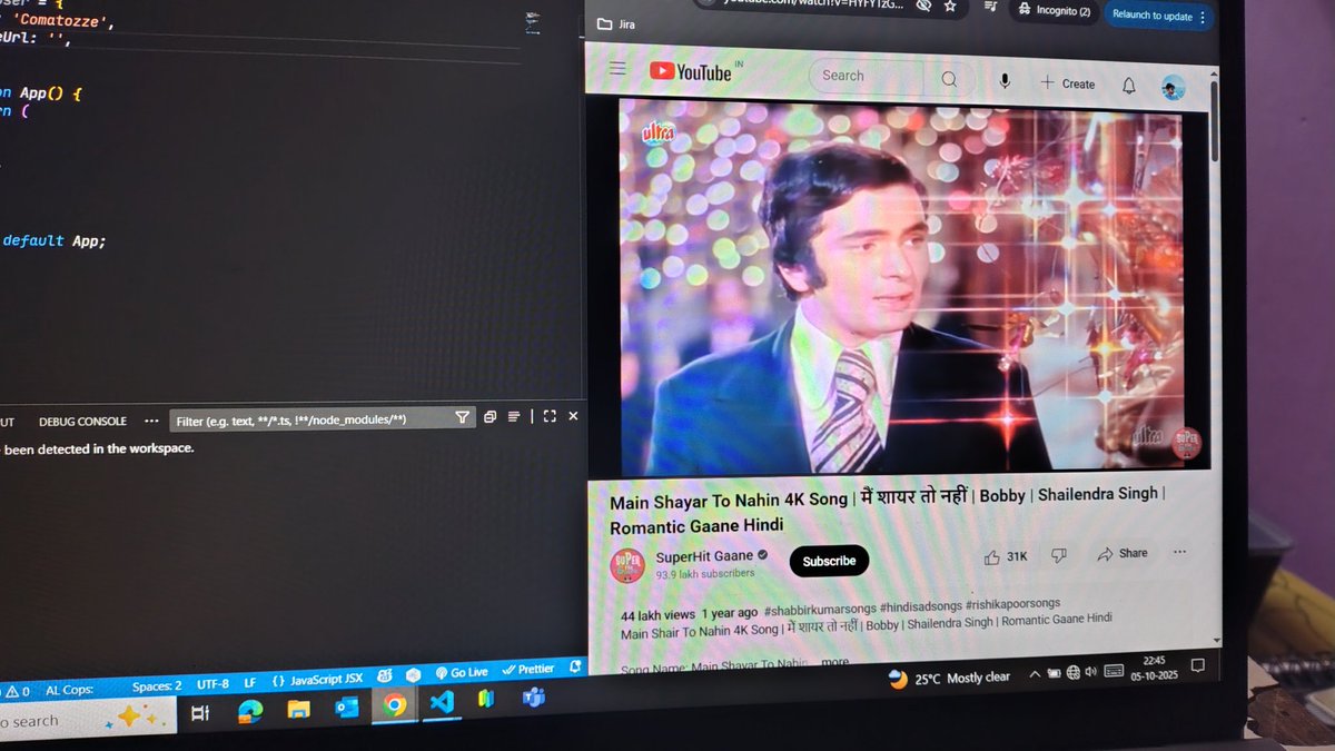What's stopping you from coding like this  🎶🎧
Fun Fact :- Mein shayar toh nahi 😜
#Coding #oldmusic #omparvatipatahnamah