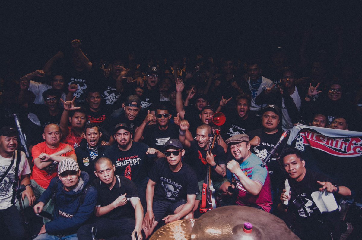 RNTNR FC tweet media