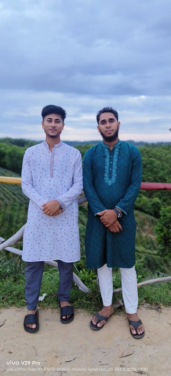 zuberdev's tweet image. here's no time to see what anyone said, you have to move forward at your own pace.
Traveling and seeing the beautiful world allah has created is my passion.
----Zuber----