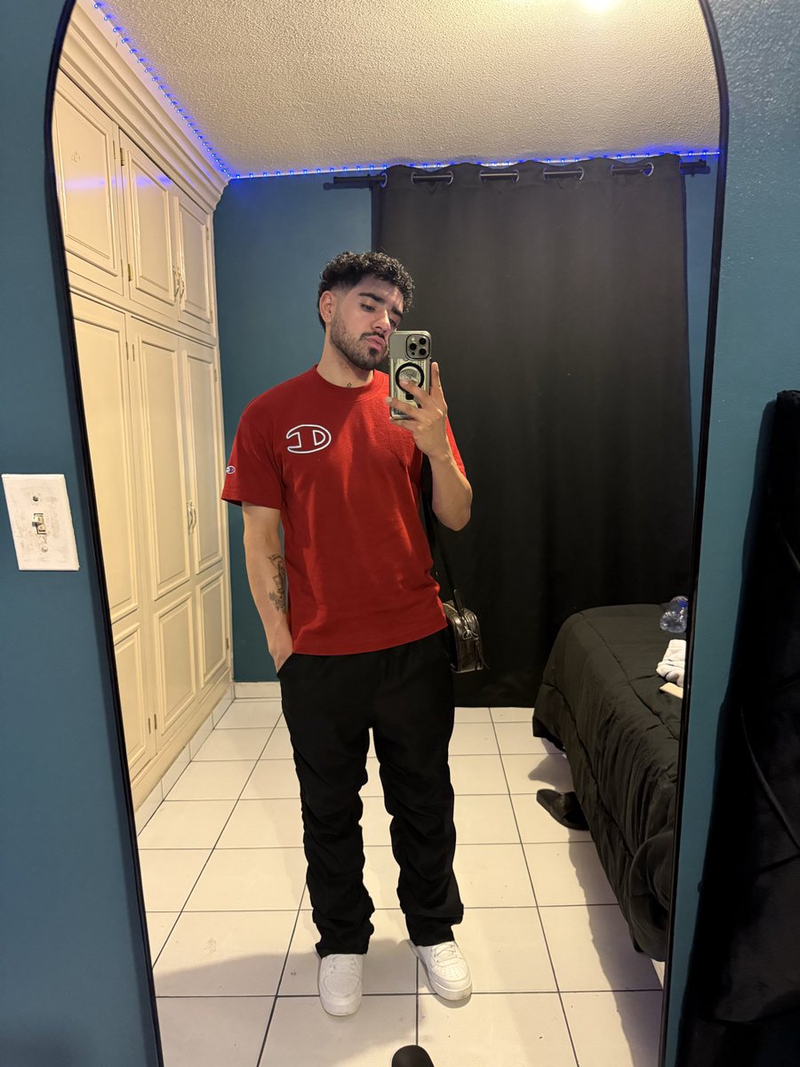 Alien_hot02's tweet photo. Foto para Instagram, foto para x 🥵 https://t.co/FOe40i6Qy3